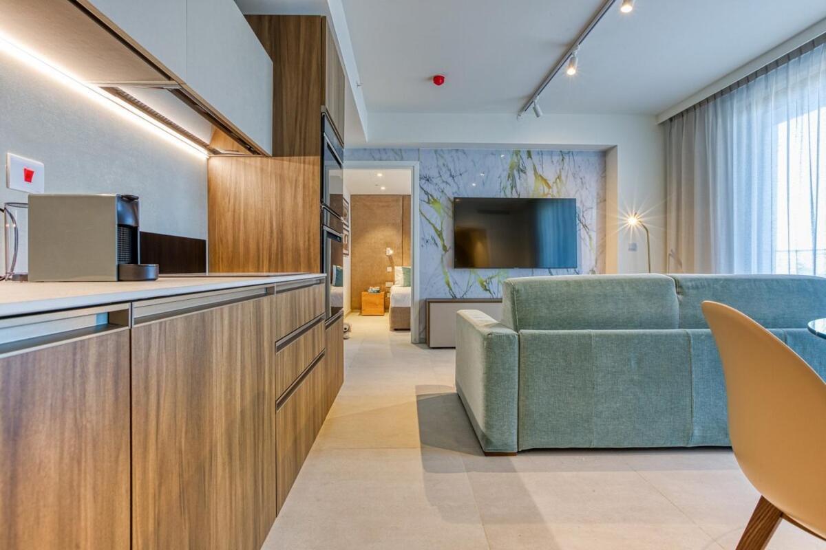 Luxury Mercury With Pool *