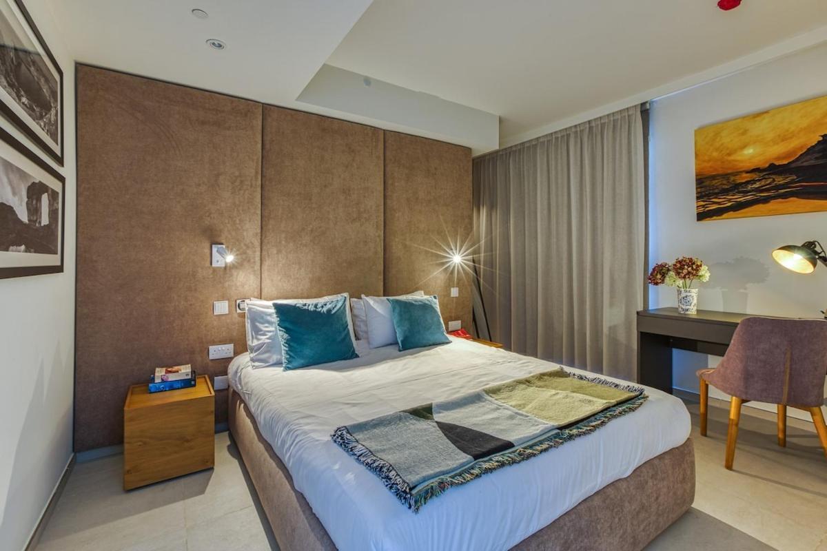 Luxury Mercury With Pool * Saint Julian's